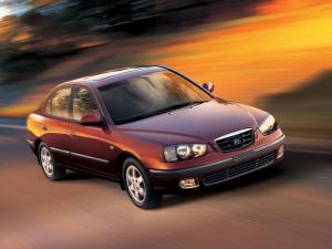 Hyundai Elantra Sedan '2000